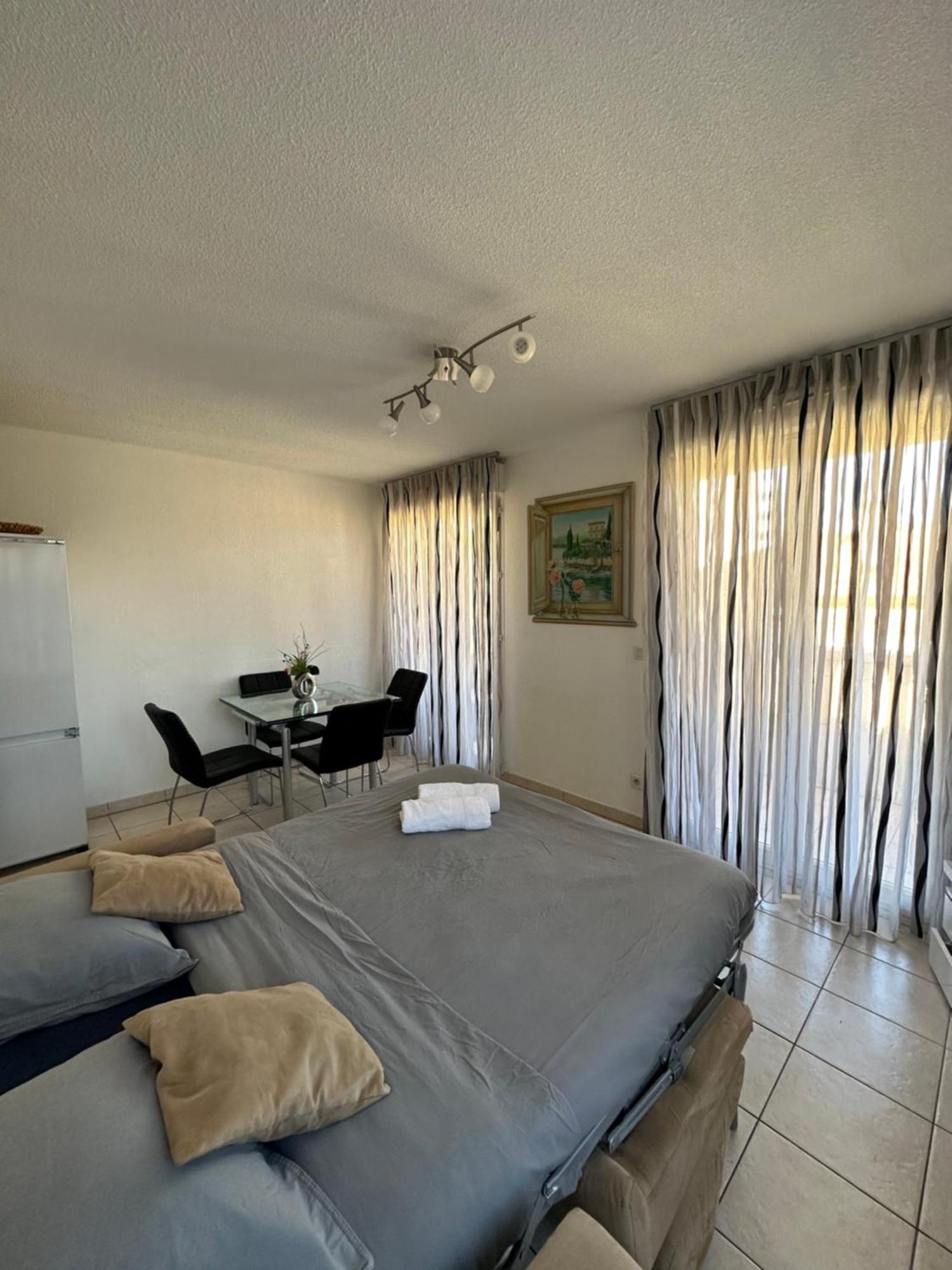 Appartamento Monaco Border, Terrace, Sea View & Parking Beausoleil Esterno foto